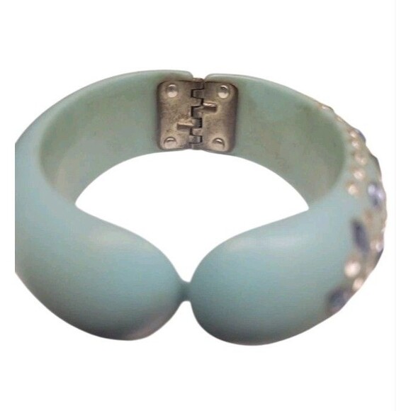 Vintage Weiss Hinged  Lucite Bangle Sparkling Multi Rhinestone Bracelet 1950s - Picture 2 of 8